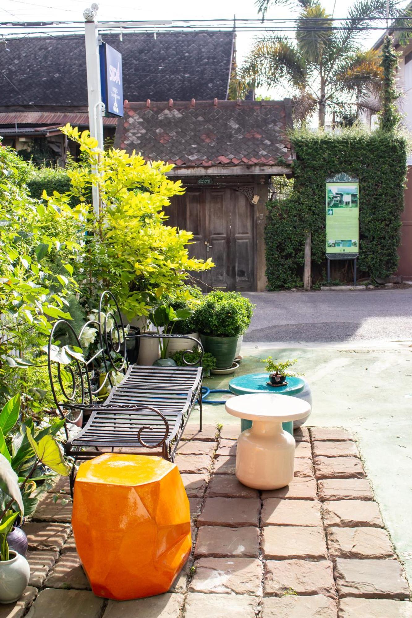 Sida Hostel Phetchaburi Buitenkant foto