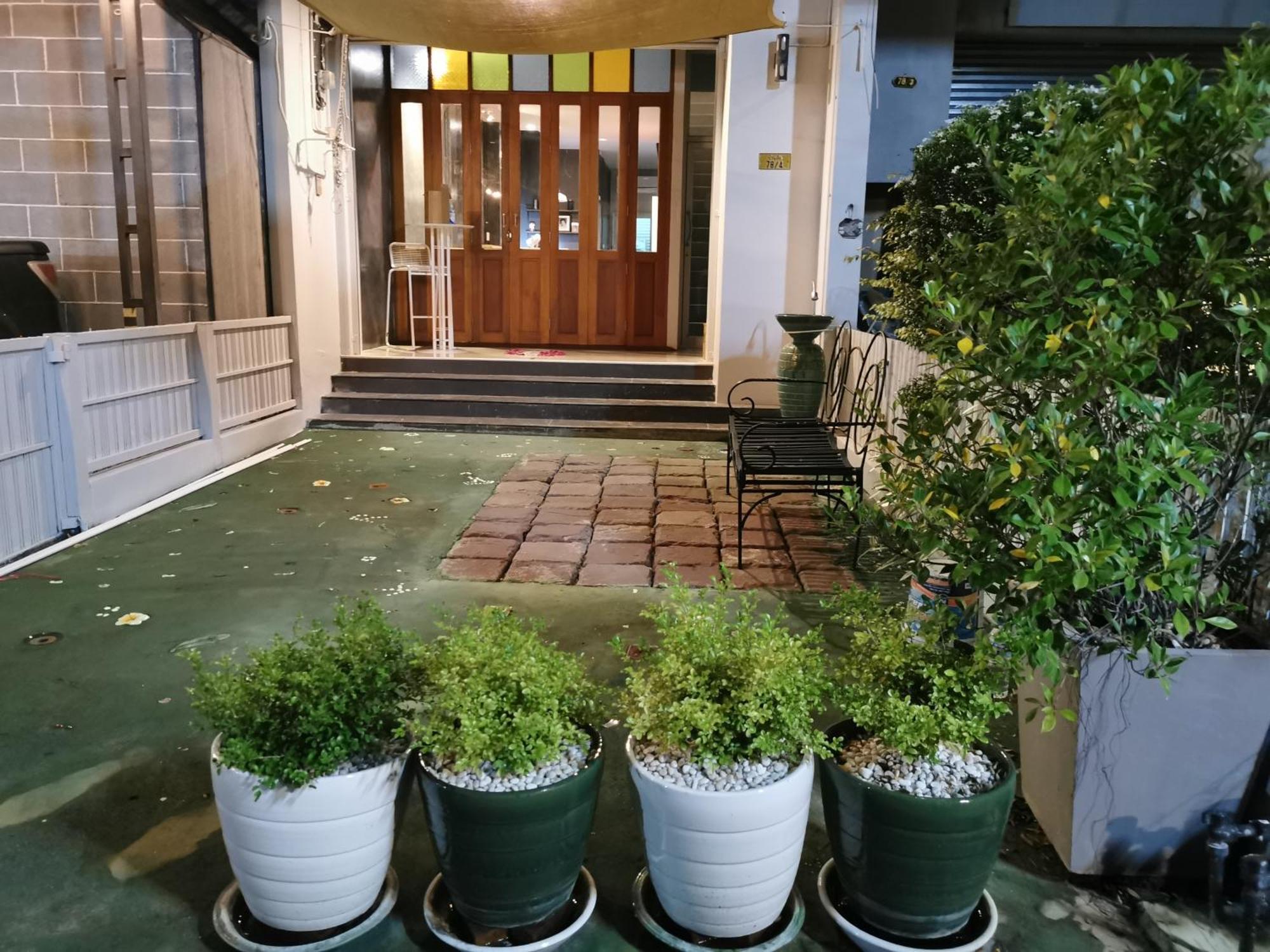 Sida Hostel Phetchaburi Buitenkant foto