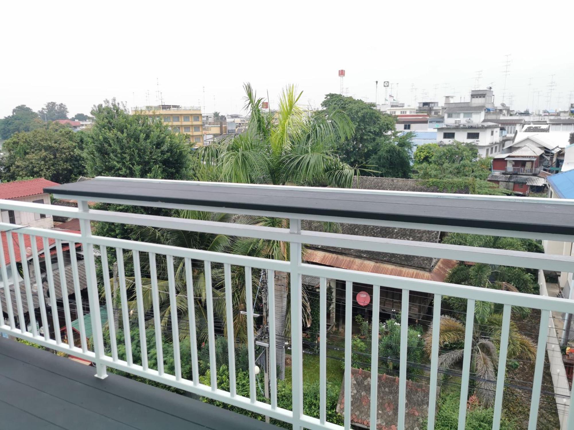 Sida Hostel Phetchaburi Buitenkant foto