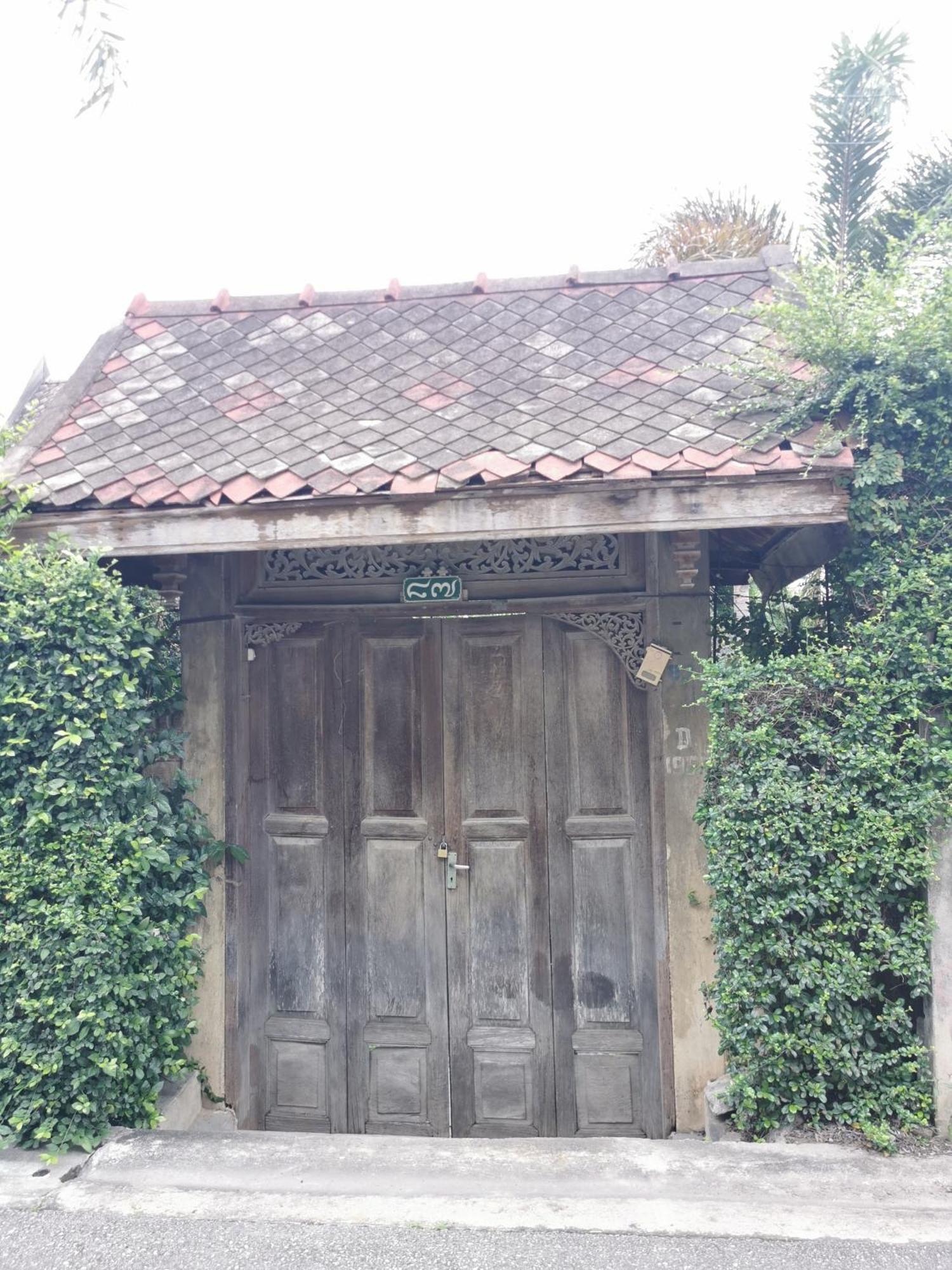Sida Hostel Phetchaburi Buitenkant foto